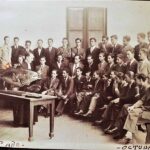 Escuela de la Parroquia San Juan Marón, 3° año (1936). Autor desconocido. Reproducción sobre papel ilustración, 208 x 295 mm. Archivo B+M