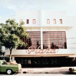 Fachada Cine Teatro Plaza, Colón 27 (c.1990). Autor desconocido. Fotografía, 15 x 208 mm. Archivo B+M