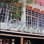 Fachada Cine Teatro Plaza, Colón 27 (c.2000). Autor desconocido. Fotografía, 126 x 192 mm. Archivo B+M