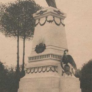 Inauguración del monumento a Tomás Godoy Cruz. Fuente: Revista Fray Mocho, nro. 641, agosto de 1924.